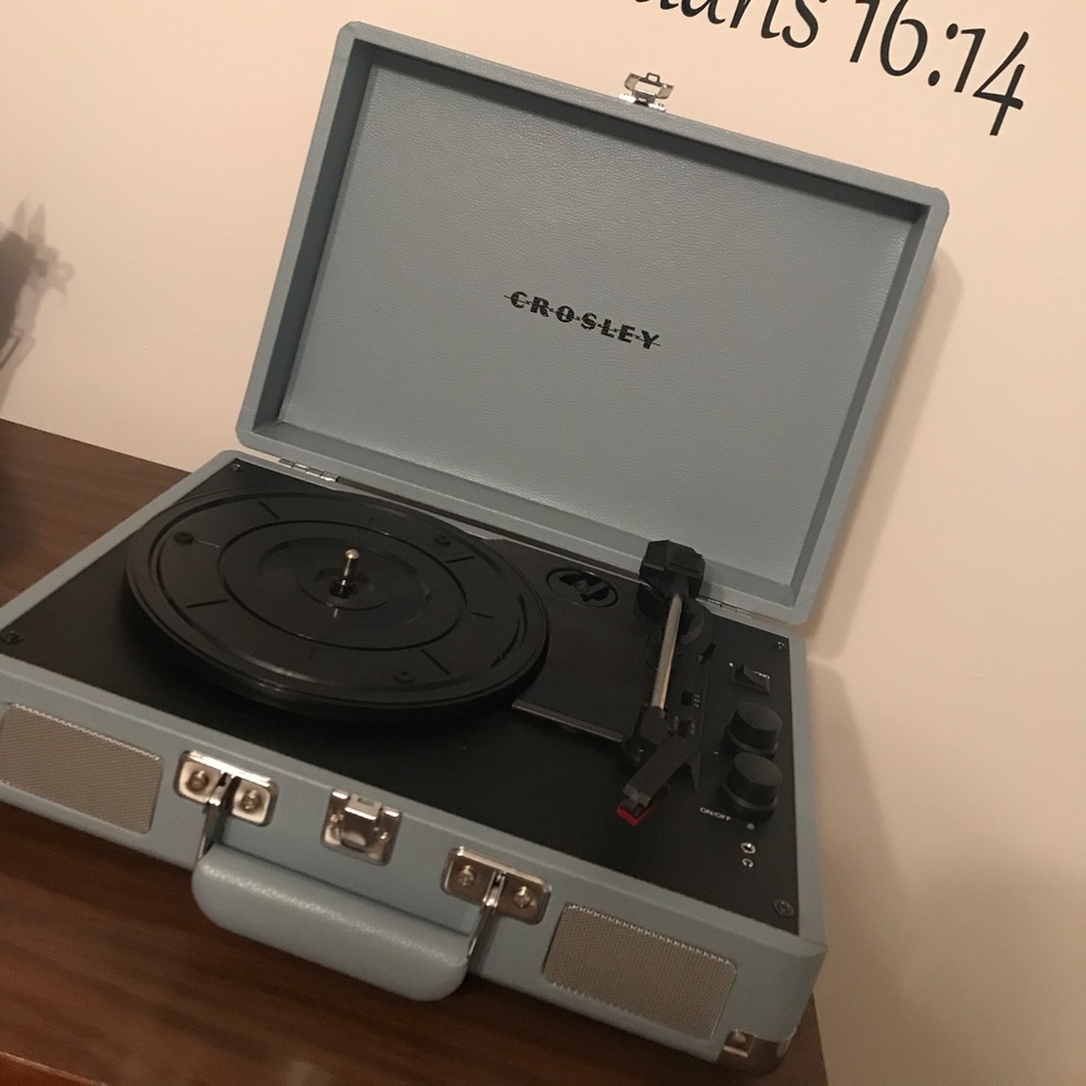 Crosley Cruiser Deluxe Turntable